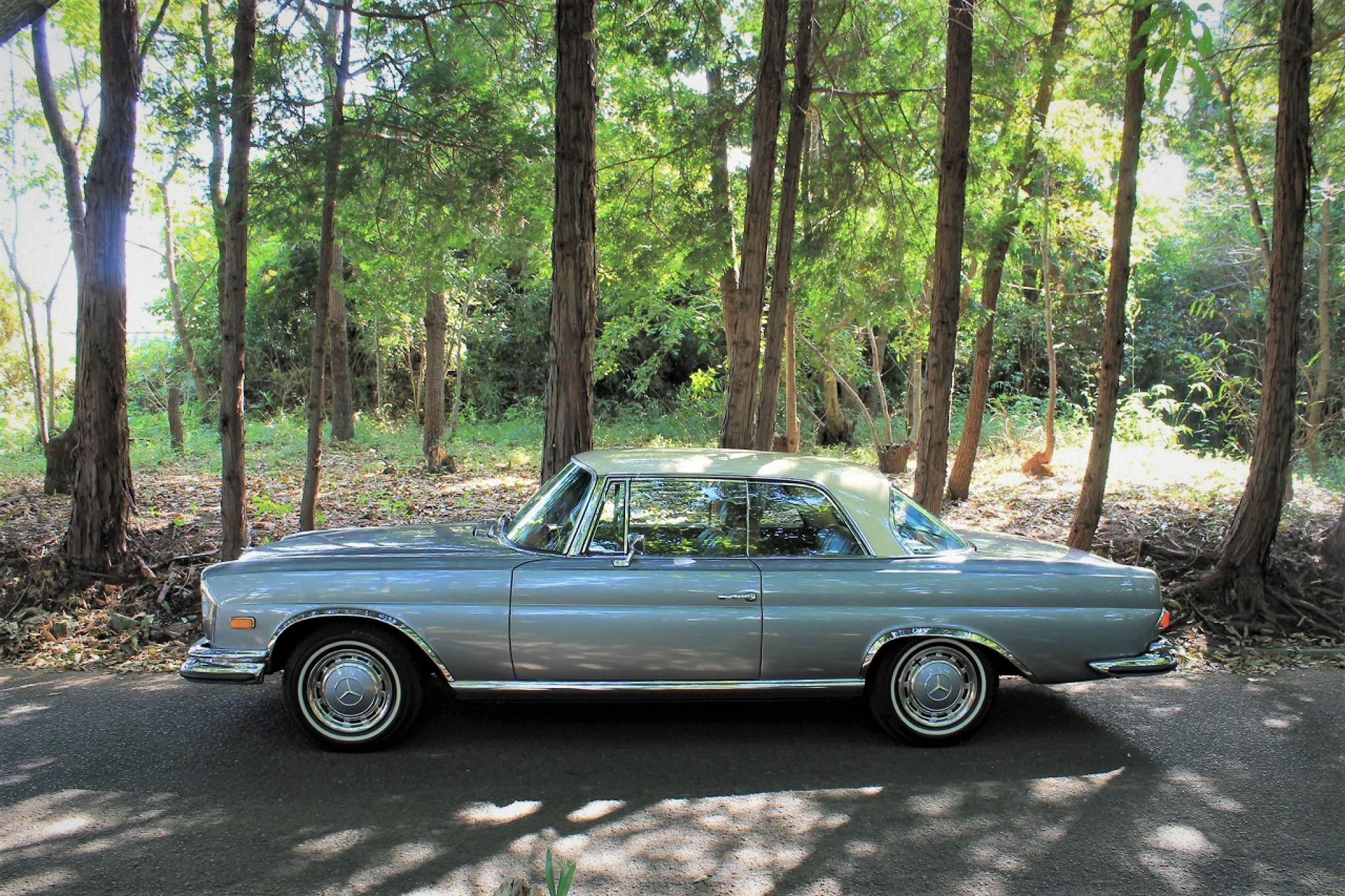 メルセデス・ベンツ 280SE 3.5クーペ クラッシクカー ヴィンテージカー 