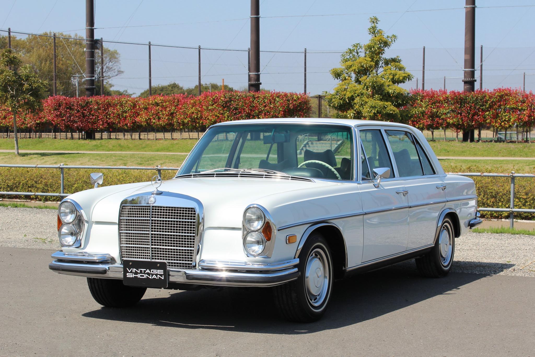 ヴィンテージカー販売 メルセデス・ベンツ 280SEL3.5