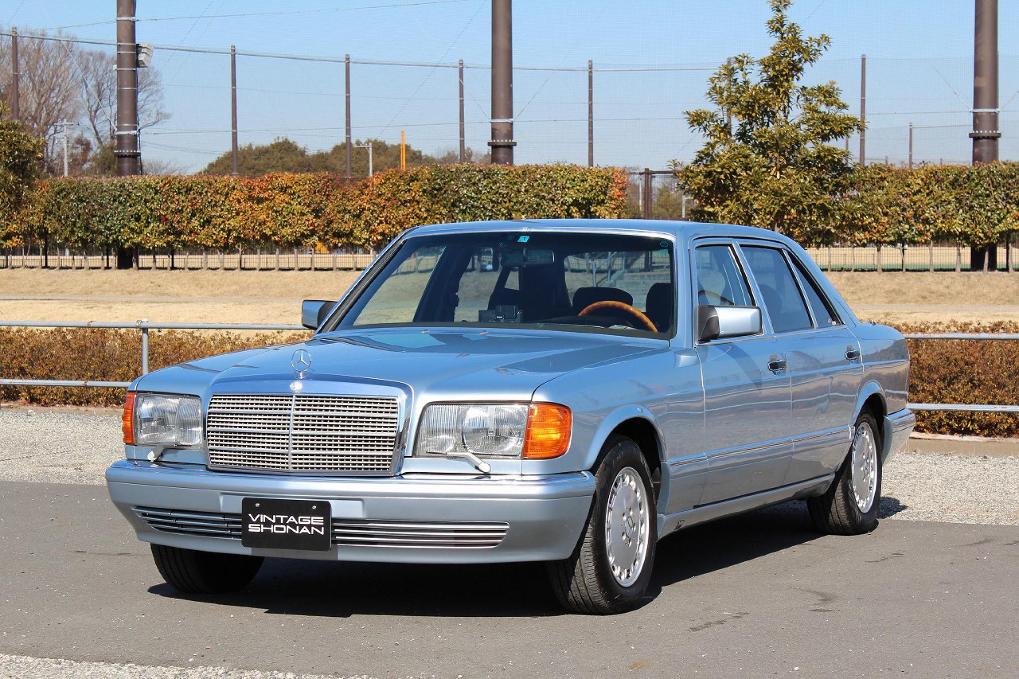 ヴィンテージカー販売 メルセデス・ベンツ 560SEL