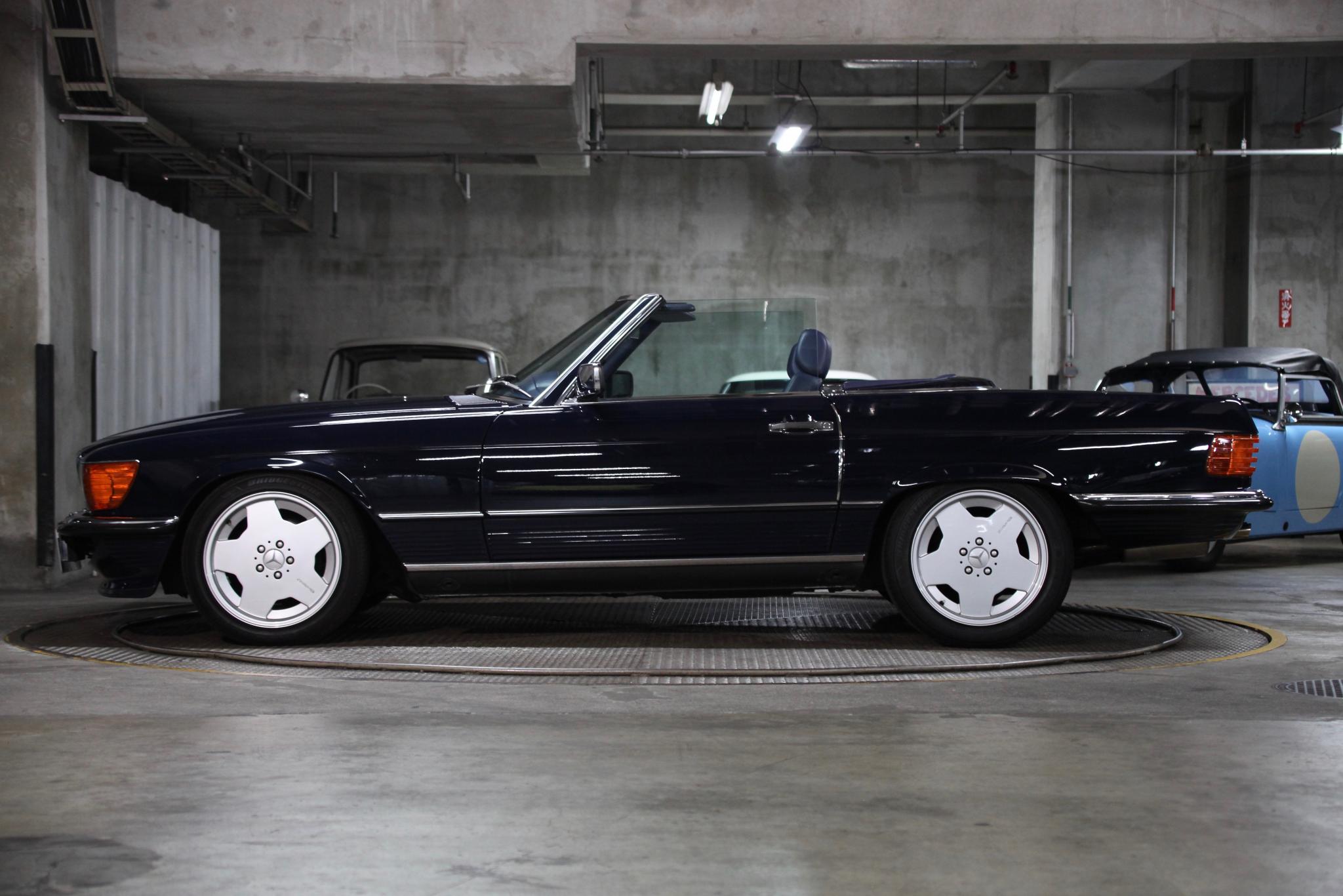 ヴィンテージカー販売 メルセデス・ベンツ 560SL