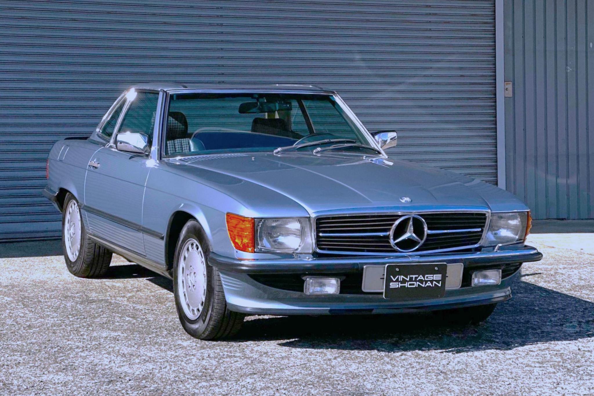 メルセデス・ベンツ 560SLロードスター クラッシクカー ヴィンテージ