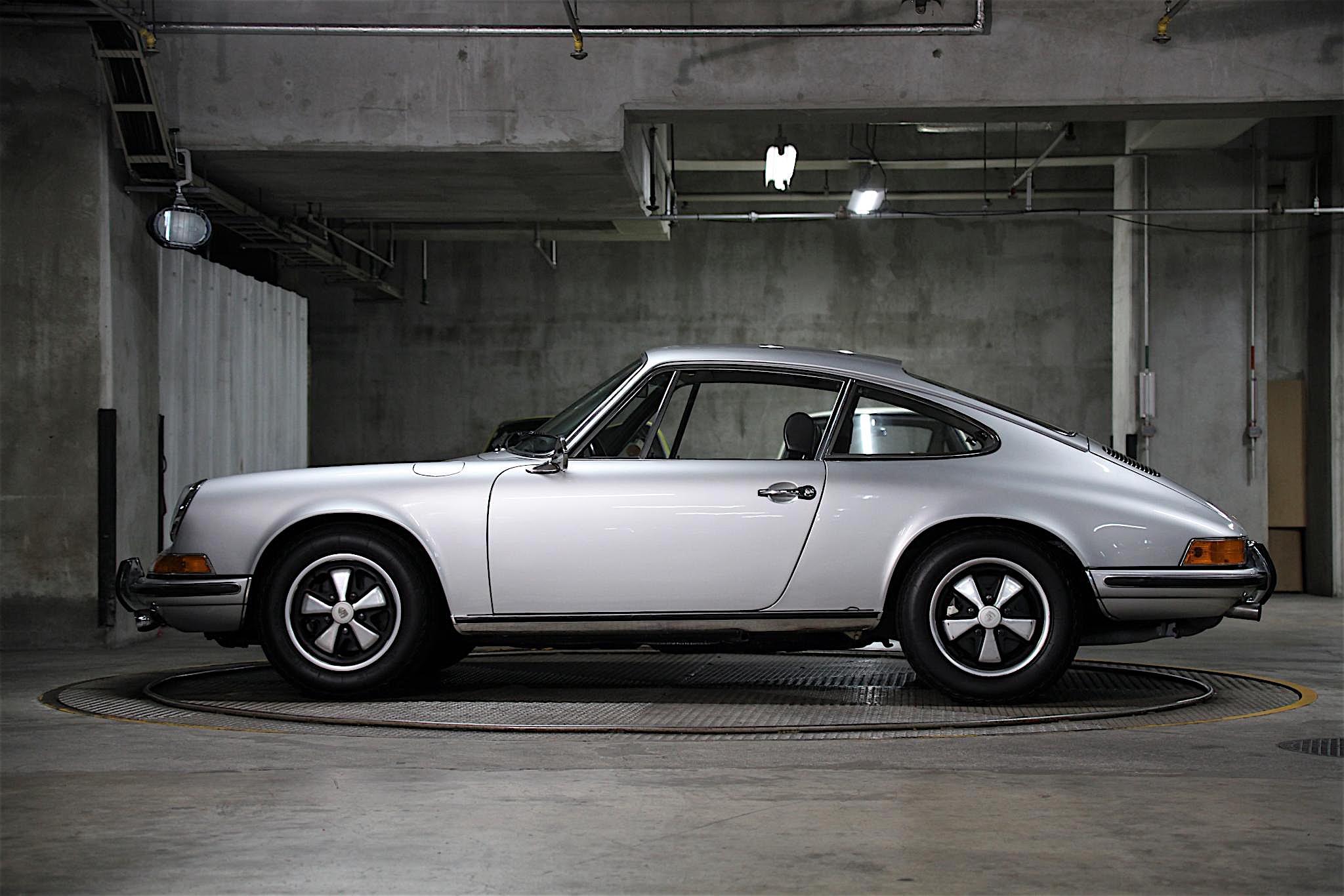 ヴィンテージカー販売 ポルシェ 911E ディーラー車