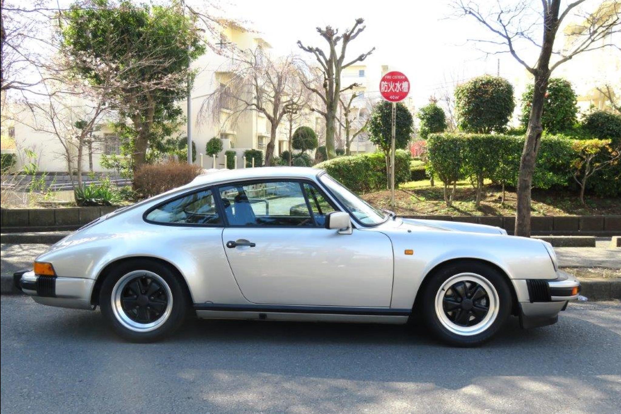 ヴィンテージカー販売 ポルシェ 911カレラ3.2